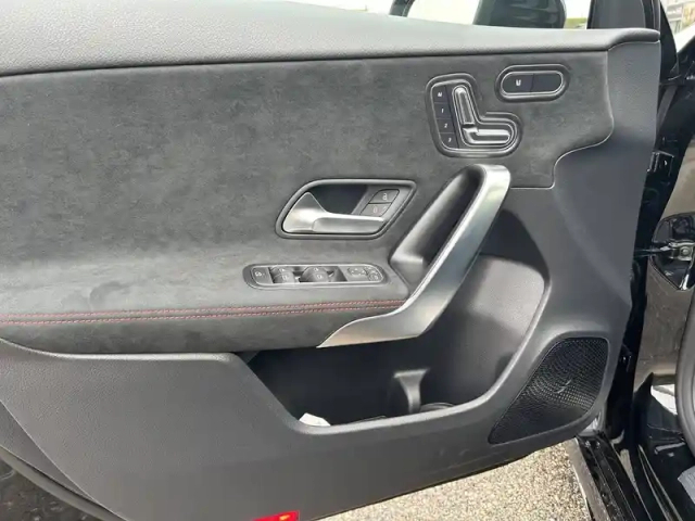 Mercedes Classe A 180 d 8g-dct — photo 29