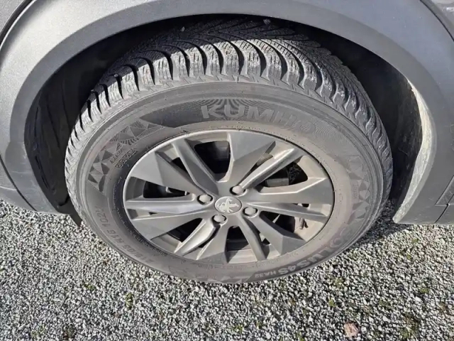Peugeot 2008 puretech 100 s&amp;s bvm6 — photo 35