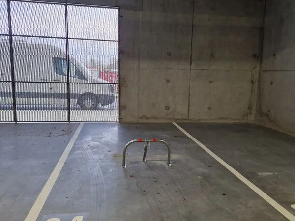 Place de parking sécurisée à vendre