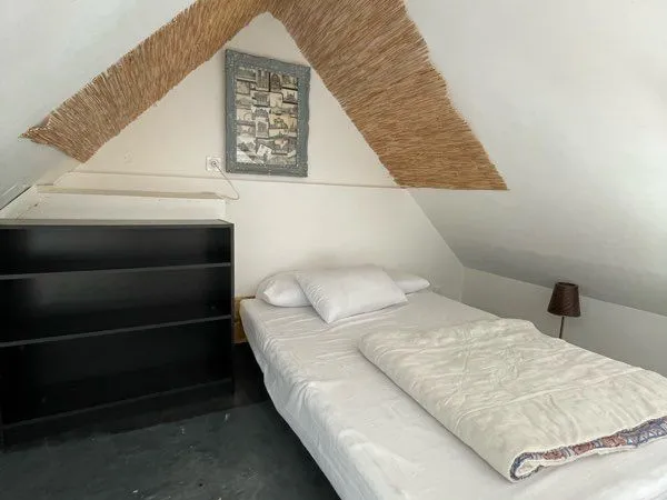 Studio mezzanine