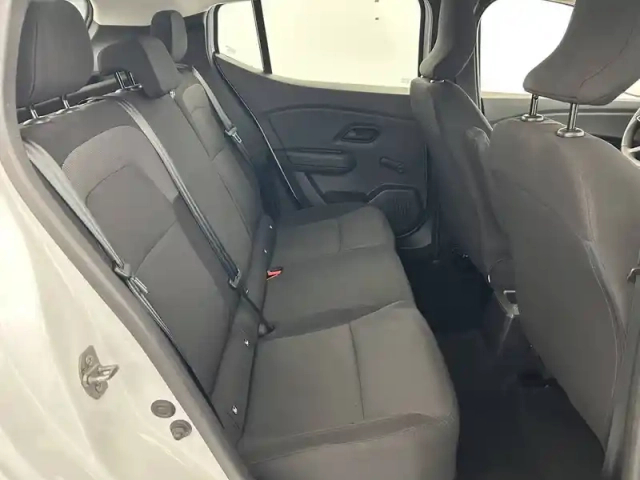 Dacia Sandero sce 65 — photo 25