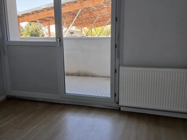 Studio 1 pièce 33 m²