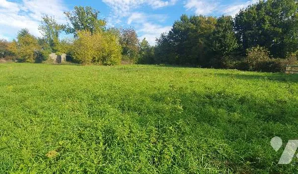Terrain 2741 m²