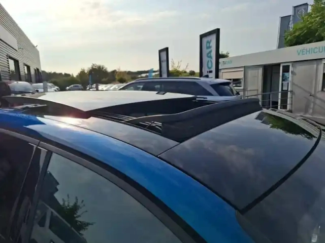 Peugeot 408 phev 225 e-eat8 — photo 34