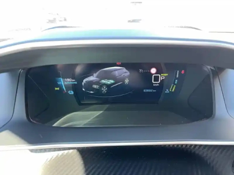 Peugeot 2008 electrique 136 ch