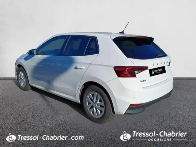 Skoda Fabia 1.0 mpi 80 ch bvm5 selection — photo 30
