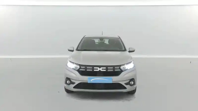 Dacia Sandero sce 65 — photo 25