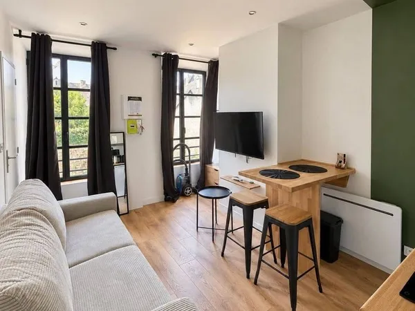 Studio 1 pièce 17 m²