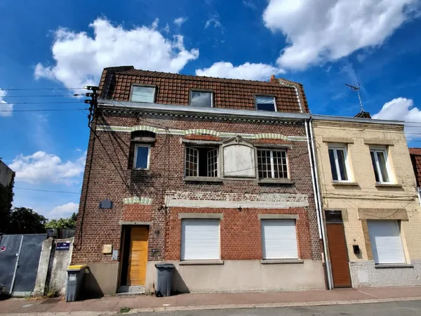 IMMEUBLE COMMERCIAL 150m2 - Travaux