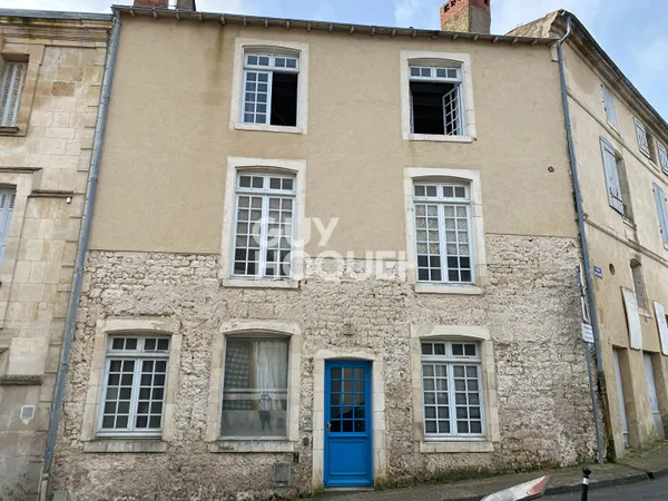 Immeuble Fontenay Le Comte