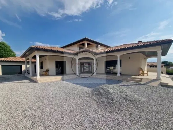 Maison de luxe 5 pièces 227 m²