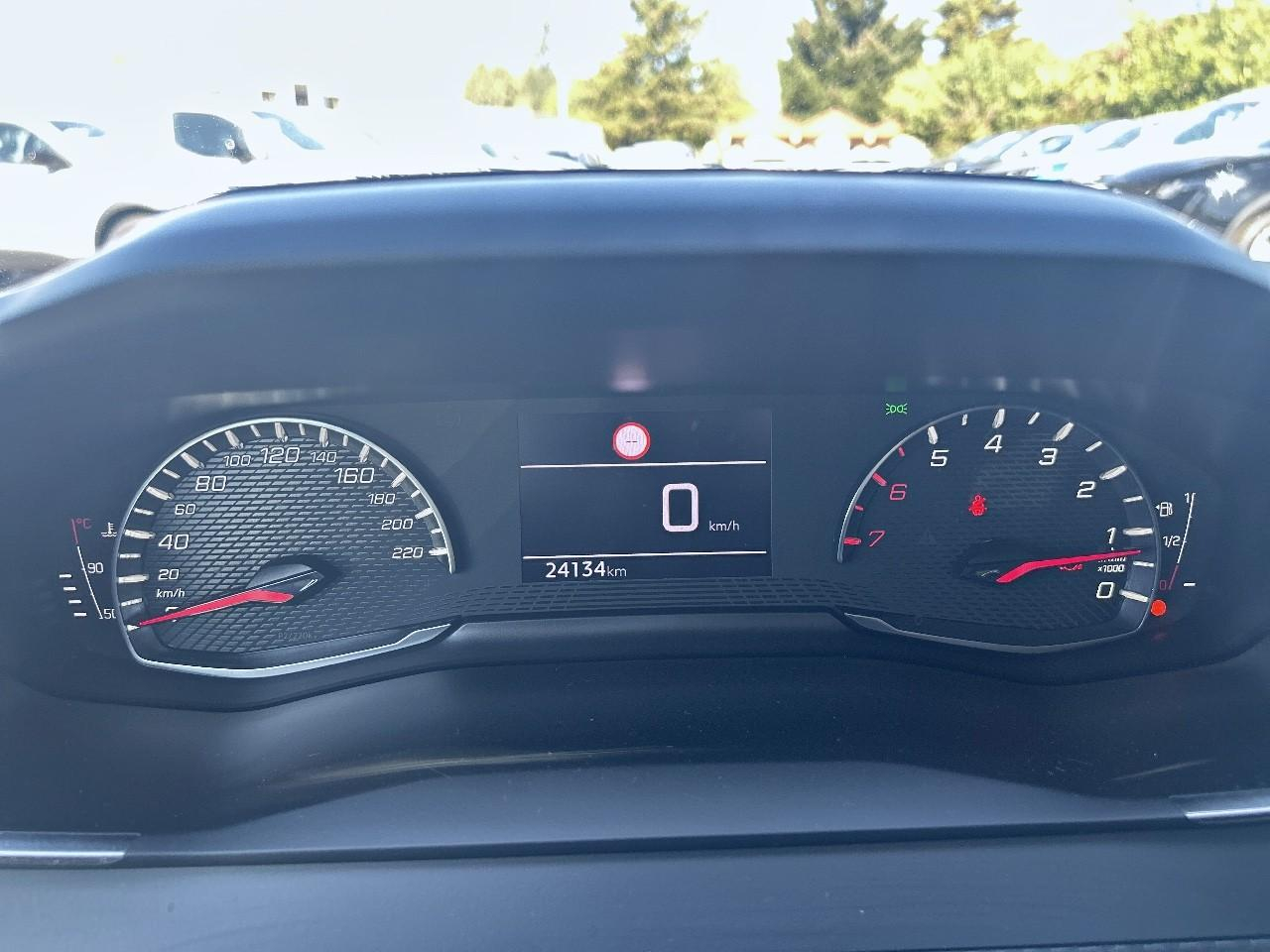 Peugeot 208 1.2 puretech 75ch s&s style — photo 16