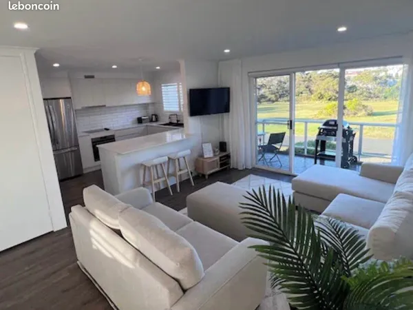 Deux chambres meublées, de 9 à 12 m² :