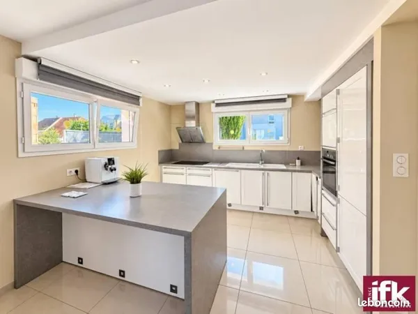 Maison 4 pièces 111 m²