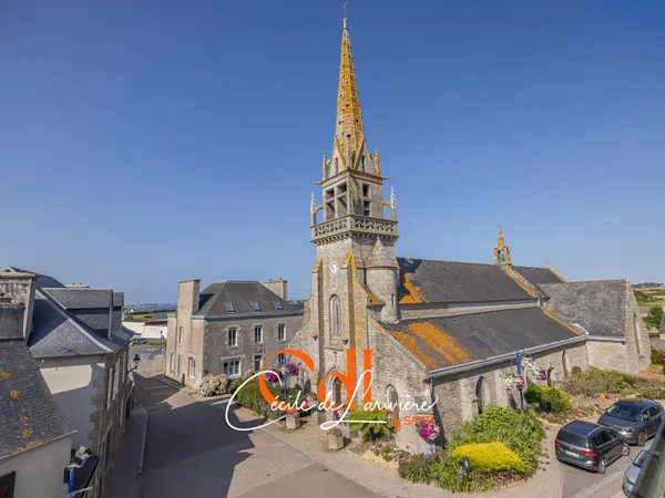 RARE SUR LE MARCHÉ - IMMEUBLE DE RAPPORT AVEC VUE MER À SANTEC