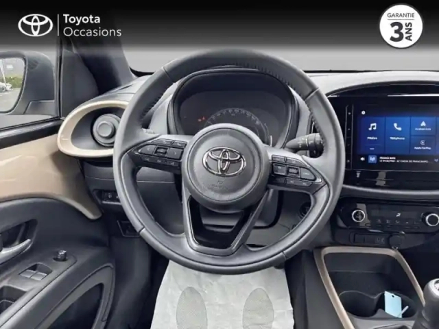 Toyota Aygo X 1.0 vvt-i 72ch design my24 — photo 9