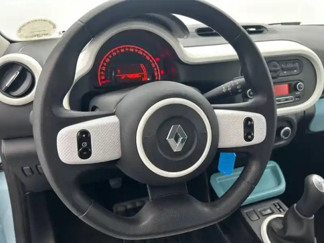 Renault Twingo iii 1.0 sce 70 — photo 9