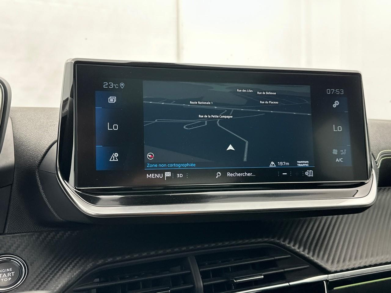 Peugeot 2008 puretech 130 s&s eat8 gt pack — photo 10