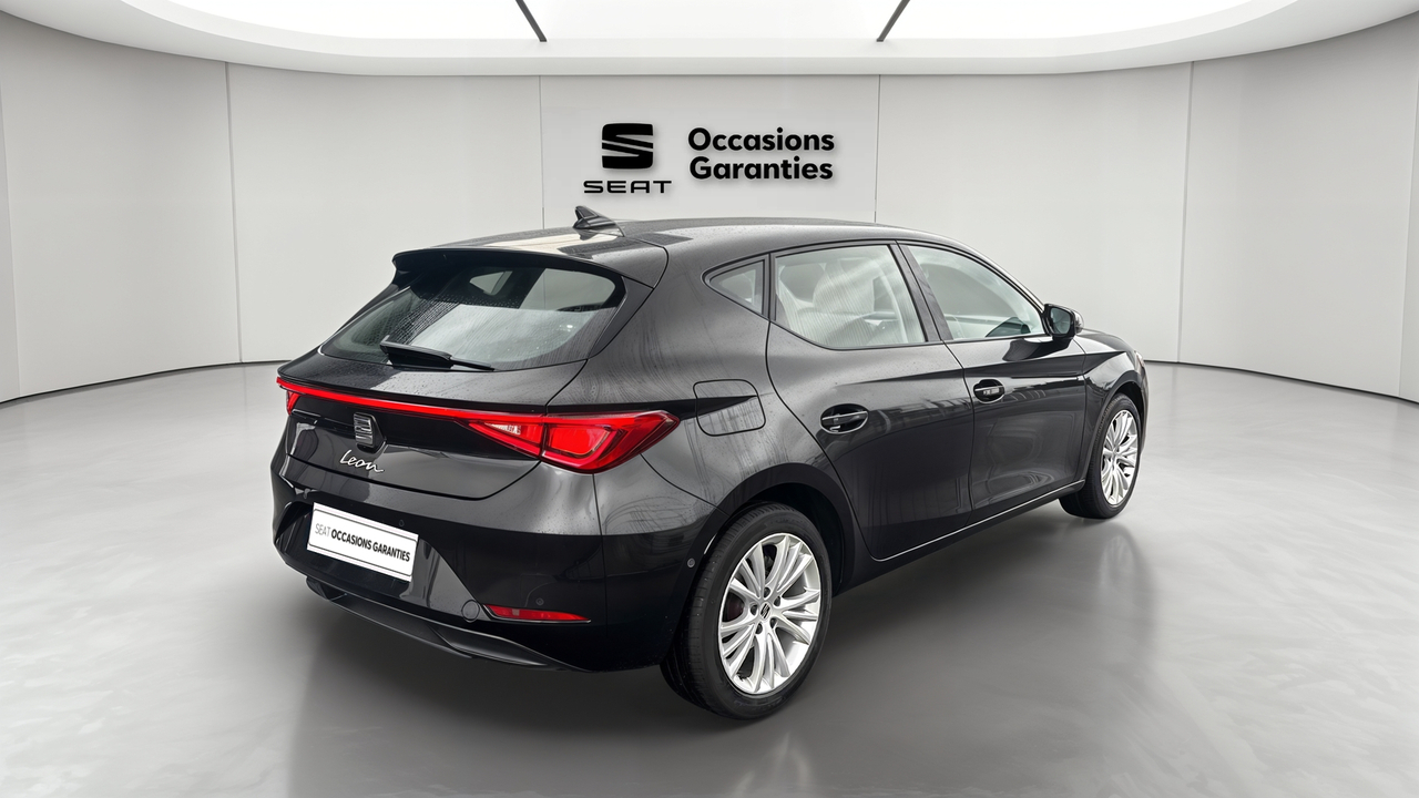 Seat Leon 1.0 TSI 110 BVM6 — photo 5