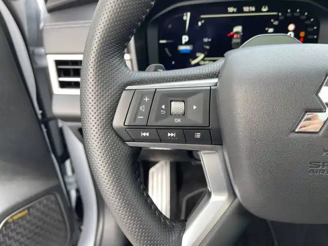 Mitsubishi Outlander 2.4 mivec phev 306 4wd instyle — photo 30