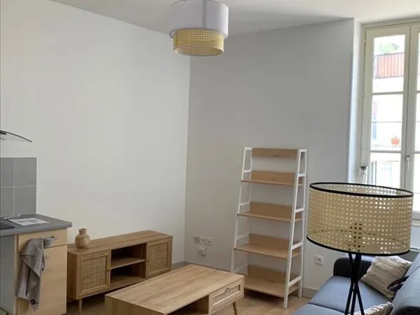 Appartement - 2ème étage - 30,83 m2 - 2 pièces - Meublé