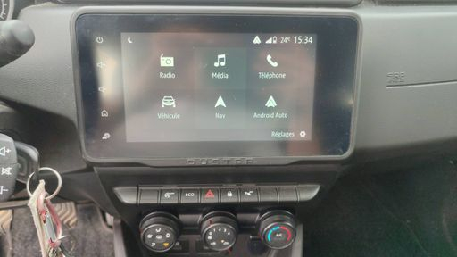 Dacia Duster 1.3 TCe 130 - Expression – 2023 – 49284 km – Essence – Boîte Manuelle — photo 26