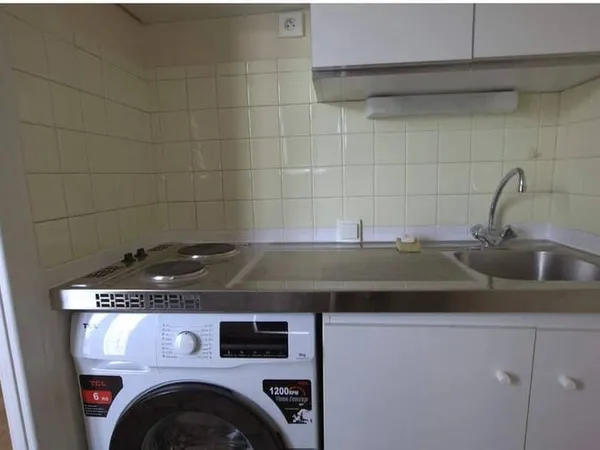 Studio 1 pièce 17 m²
