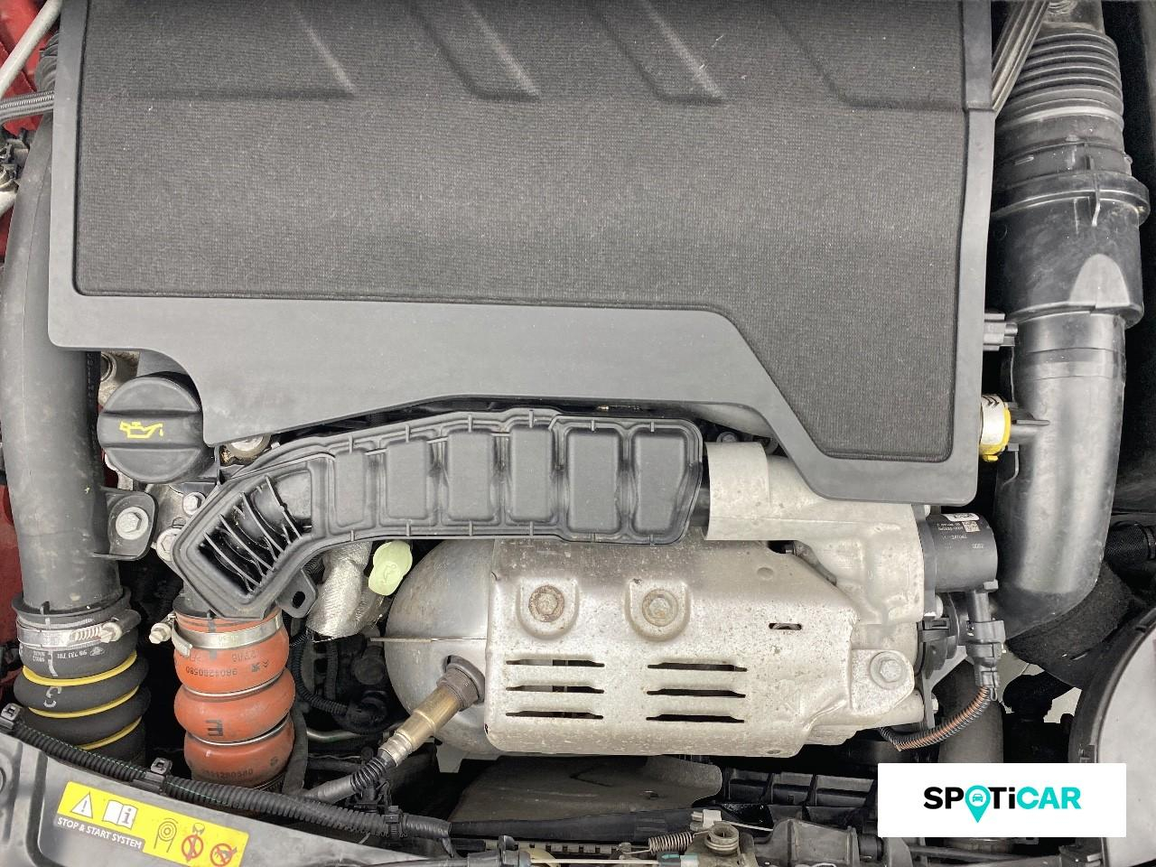 Citroën C3 Aircross puretech 130ch s&s shine e6.d-temp — photo 20