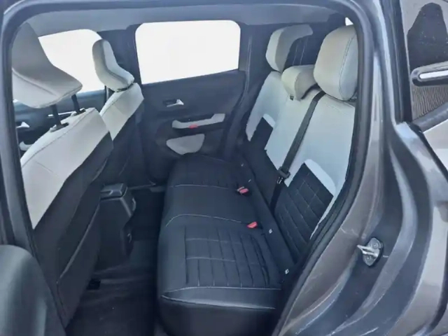 Citroën C3 hybride 110 ch e-dcs6 — photo 37