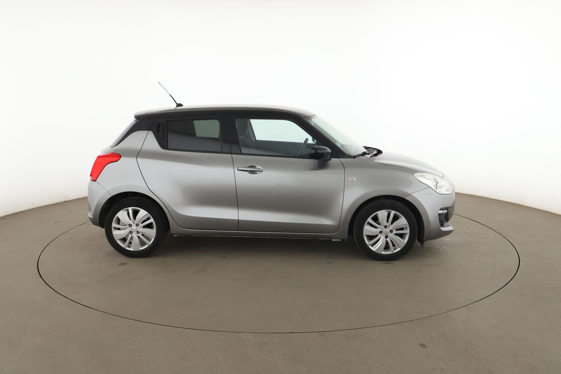 Suzuki Swift 1.2 DualJet Hybrid — photo 6