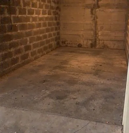 Box fermé 15 m² de plain-pied, résidence sécurisée