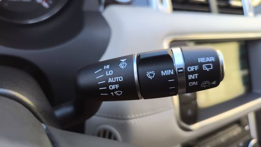 Land Rover Range Rover Evoque 2.2 TD4 150 - Prestige – 2015 – 125719 km – Diesel – Boîte Manuelle — photo 13