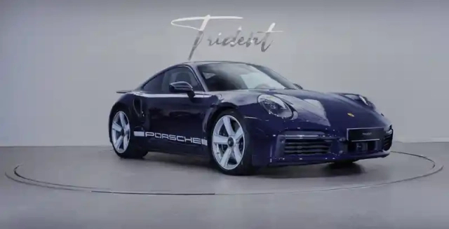 Porsche 911 turbo — photo 3