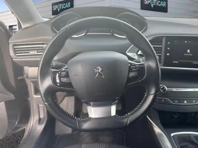 Peugeot 308 puretech 130ch s&amp;s bvm6 allure — photo 12