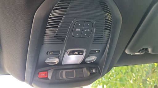 Peugeot 3008 1.6 THP 300 Hybrid4 EAT8 - Gt Pack – 2021 – 57500 km – Hybride rechargeable – Boîte Automatique — photo 9