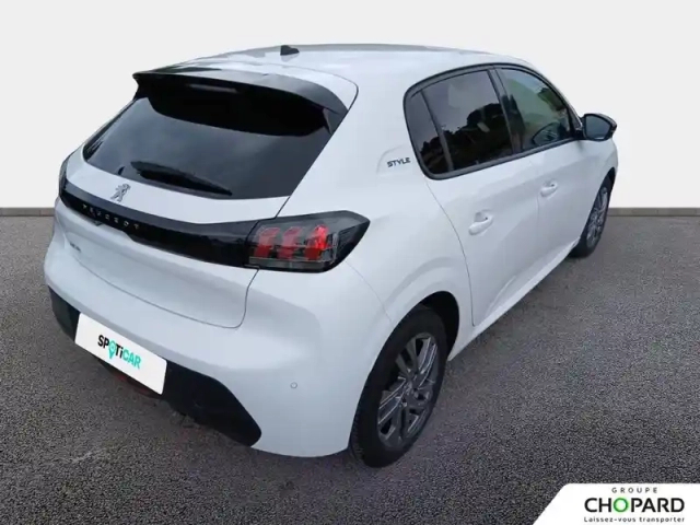 Peugeot 208 puretech 100 s&amp;s bvm6 — photo 12