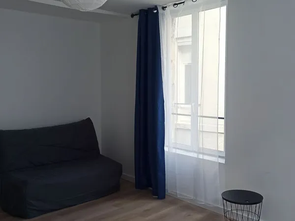 Appartement type 1 amenage laon plateau