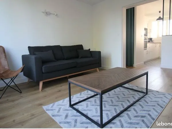 Appartement 85 m2 meublé 4 chambres - quartier Vaucelle