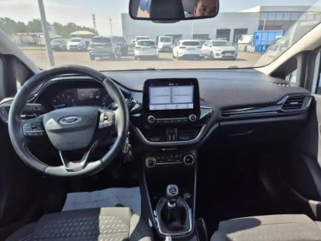 Ford Fiesta 1.0 ecoboost 95ch connect business 3p — photo 18