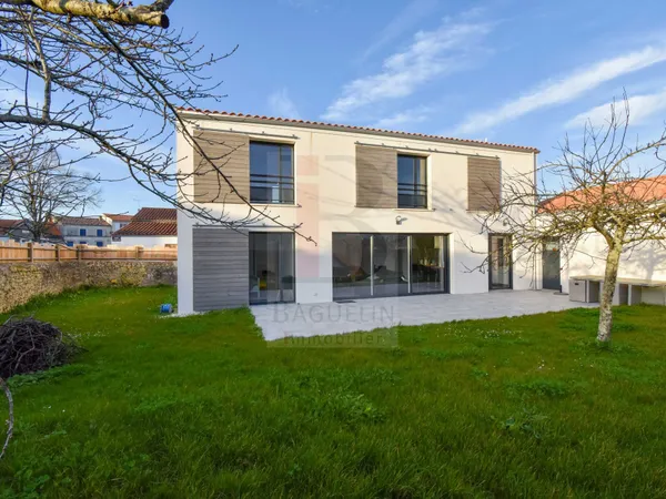 Rare ! Maison neuve de 4 chambres