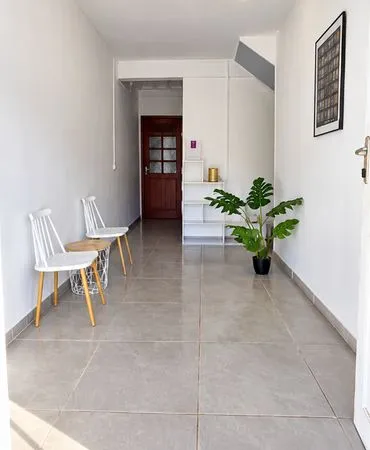 Local professionnel meublé - 25 m² - Le Vauclin