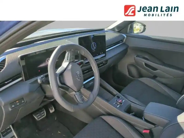 Volkswagen T-Roc 1.5 etsi evo2 hybrid 150 ch dsg7 — photo 11
