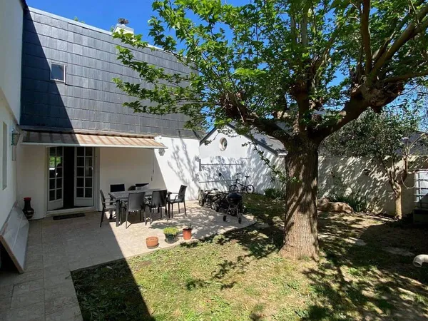 Maison de ville 6 pièces 130 m²