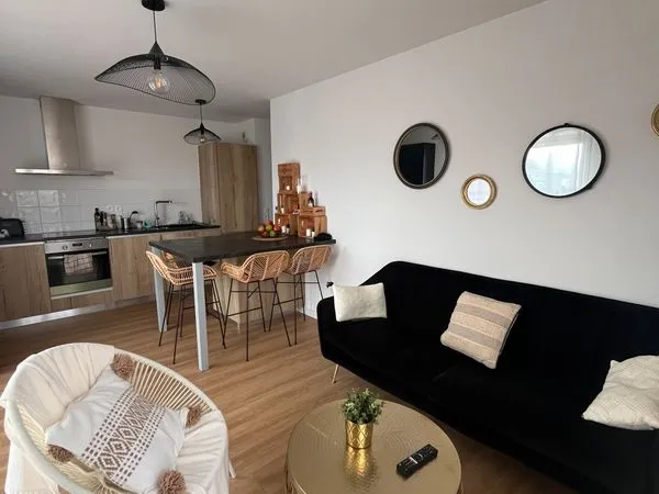 T3 lumineux de 67 m² avec terrasse de 11 m² à Hasparren