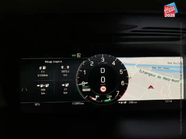 Land Rover Discovery Sport 1.5 p300e 309ch dynamic se — photo 12