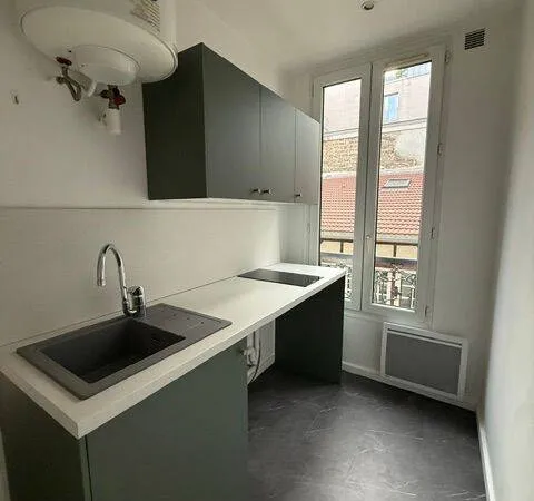 Studio 1 pièce 20 m²
