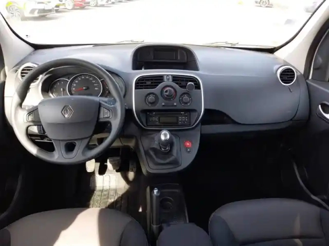 Renault Kangoo blue dci 95 — photo 10