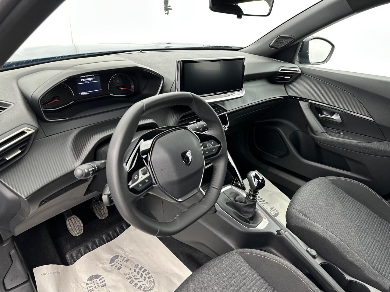 Peugeot 2008 100 s&s bvm6 style — photo 12