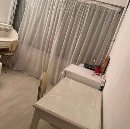 Chambre 1 pièce 15 m²