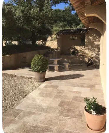 Maison au pied du luberon